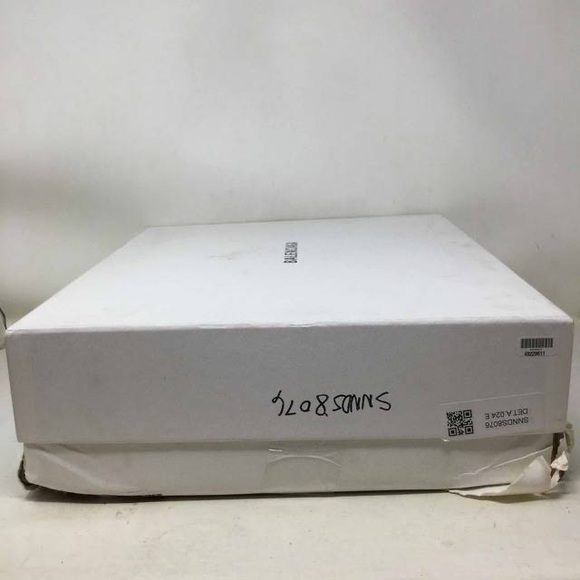 Balenciaga Women’s Triple S Trainer ‘Pink Black’ - Picture 9 of 11